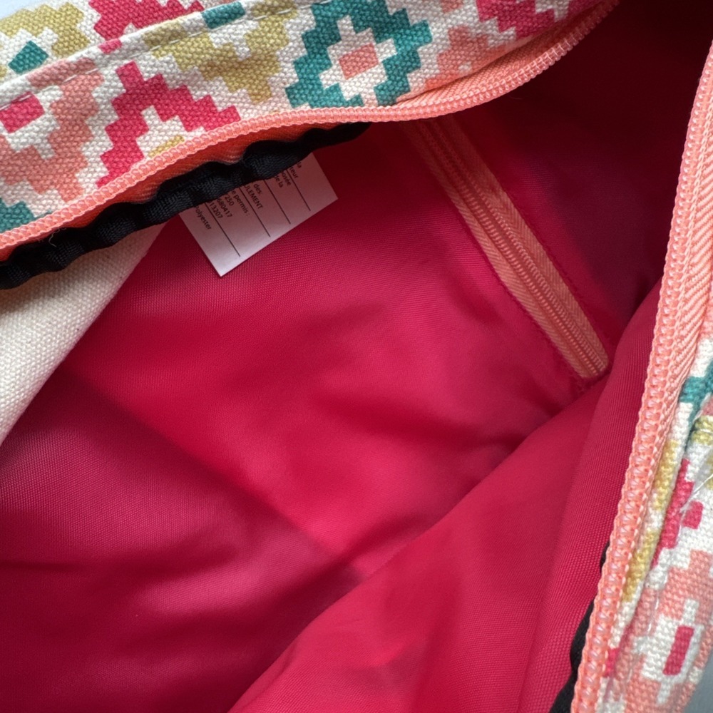KAVU Geometric Pink Rope Bag Sling Canvas Backpack Small Purse Adjustable Strap - Picture 3 of 6